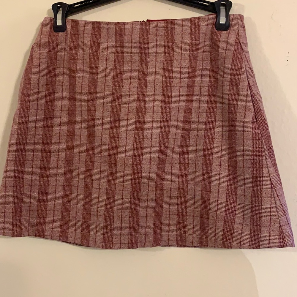 Short skirt